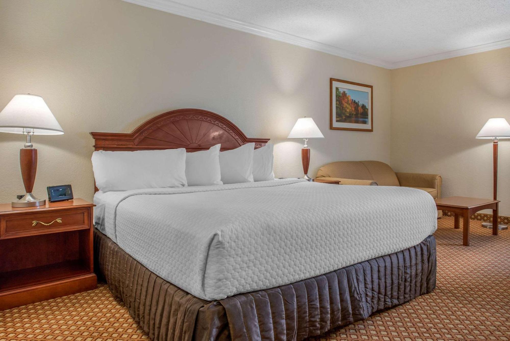 Quality Hotel Conference Center Cincinnati Blue Ash Eksteriør billede