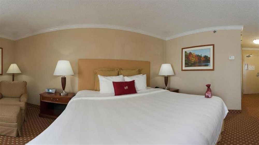 Quality Hotel Conference Center Cincinnati Blue Ash Eksteriør billede