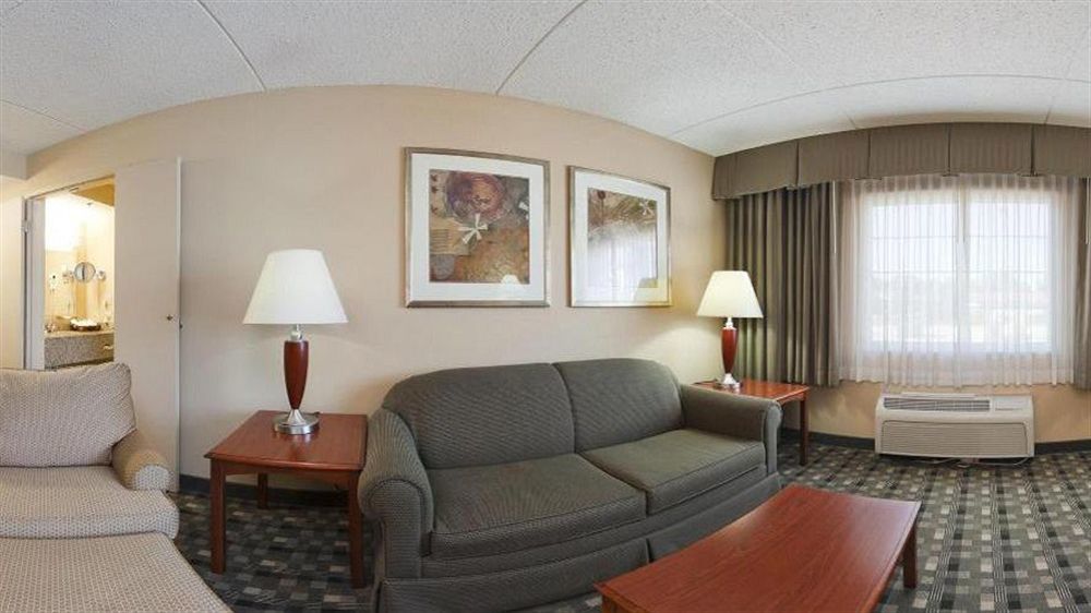 Quality Hotel Conference Center Cincinnati Blue Ash Eksteriør billede