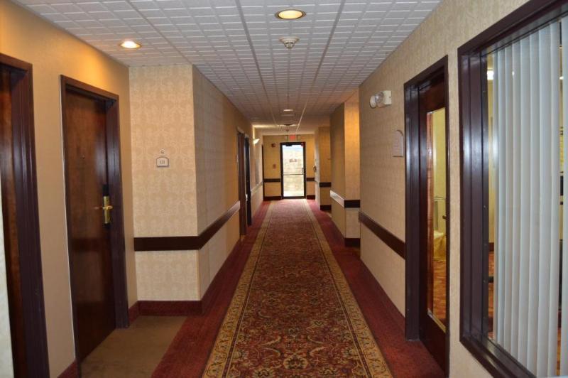 Quality Hotel Conference Center Cincinnati Blue Ash Eksteriør billede