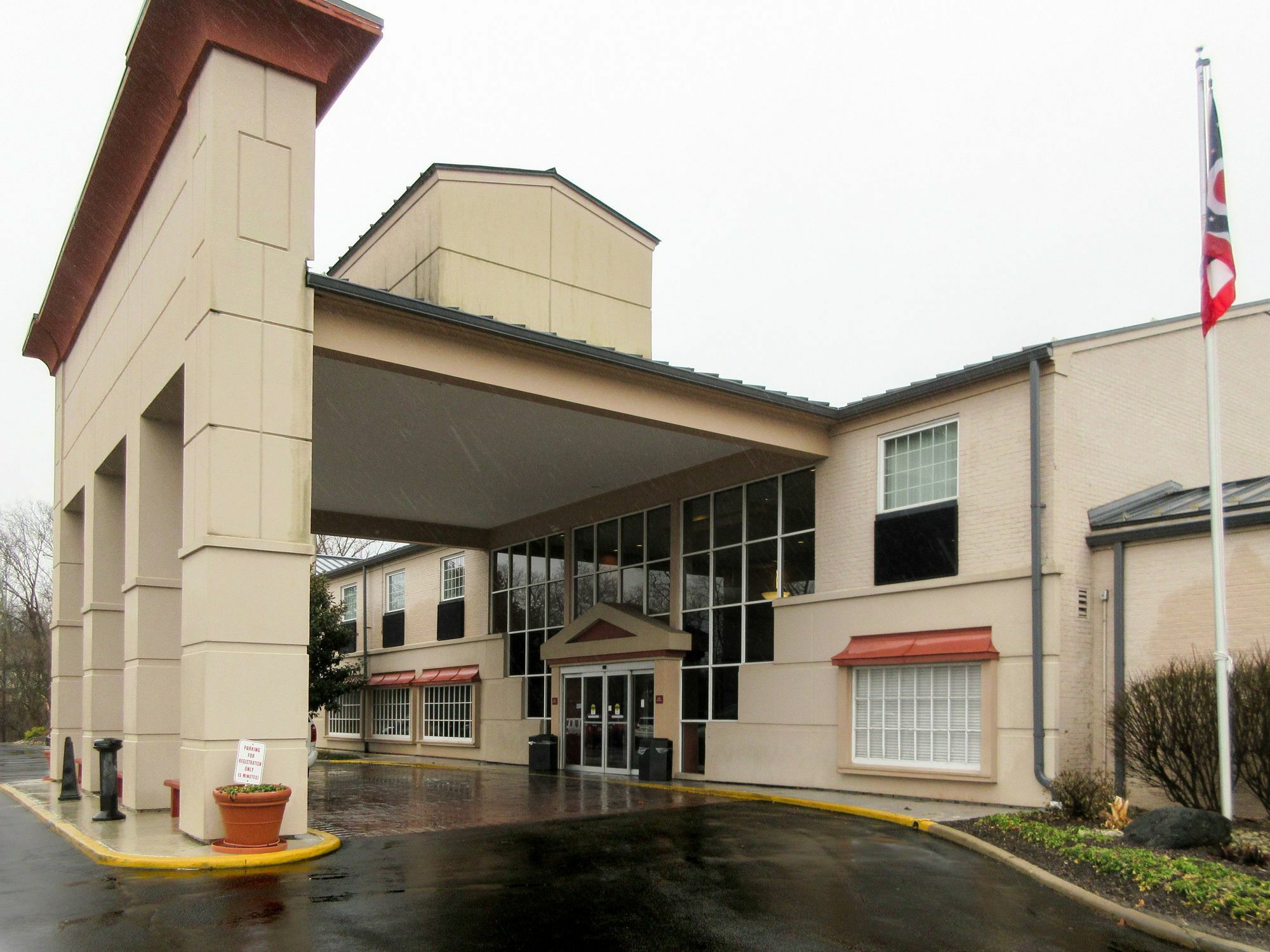 Quality Hotel Conference Center Cincinnati Blue Ash Eksteriør billede